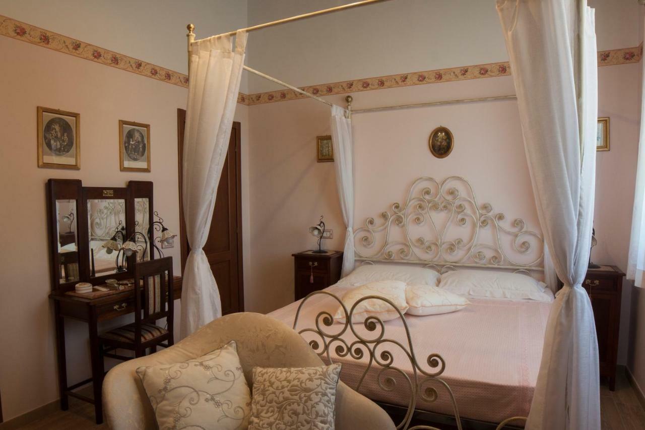 B&B L' Antica Fonte Spinetoli Eksteriør billede