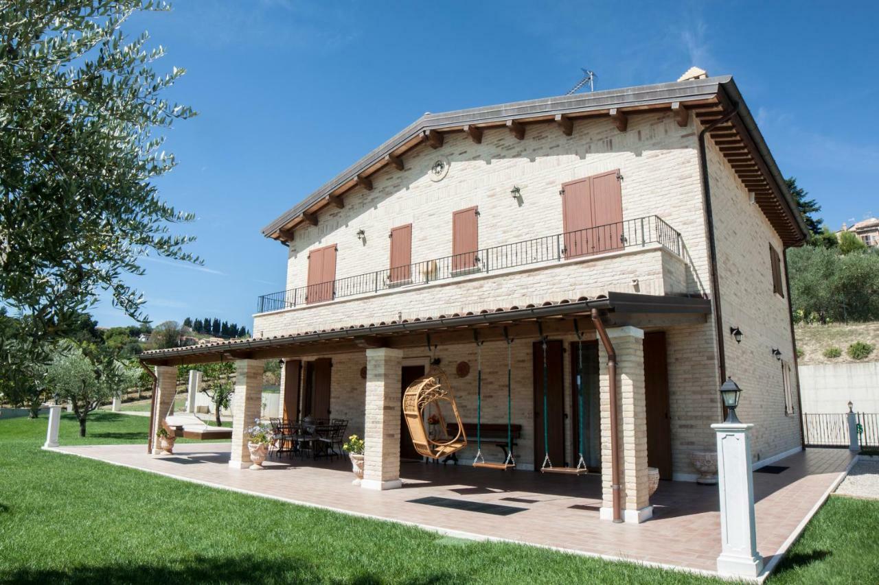 B&B L' Antica Fonte Spinetoli Eksteriør billede