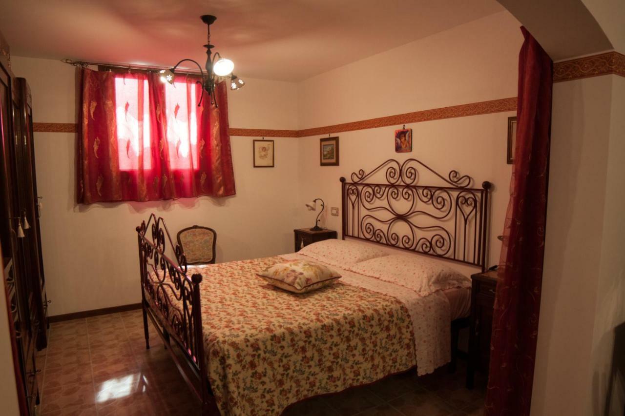 B&B L' Antica Fonte Spinetoli Eksteriør billede